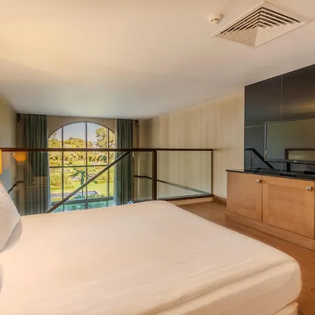 Amara Premier Palace Hotel 5*