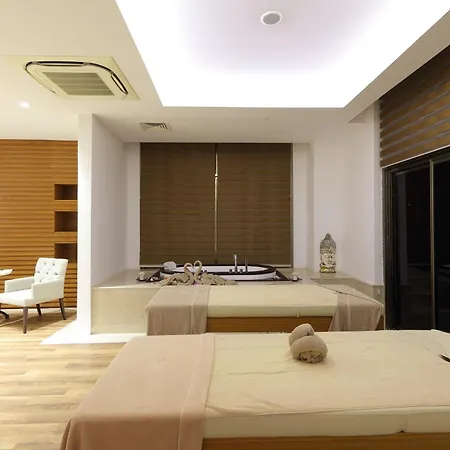 Juju Premier Palace 5*