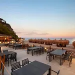 Juju Premier Palace