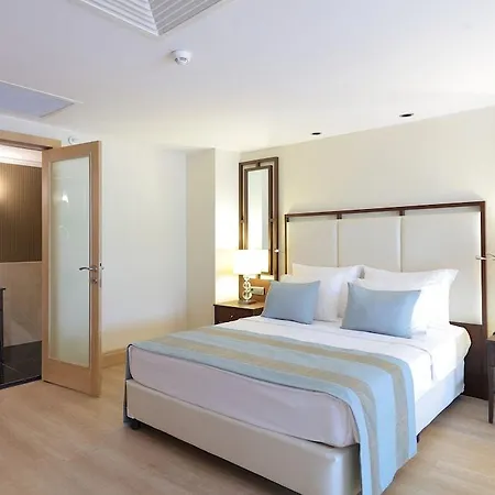 Juju Premier Palace 5*