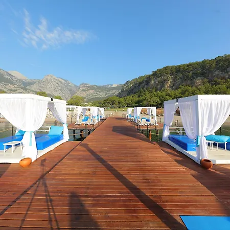 Juju Premier Palace 5*