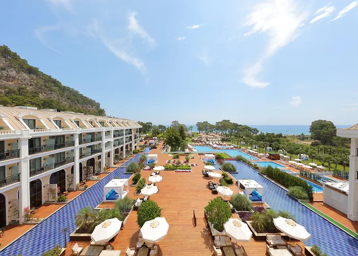 Amara Premier Palace Hotel 5*